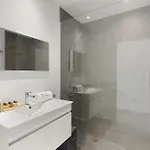 Karat Neveda * אדחה