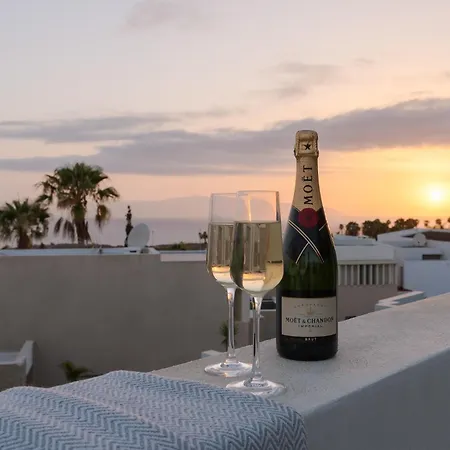 Karat Neveda 别墅 *