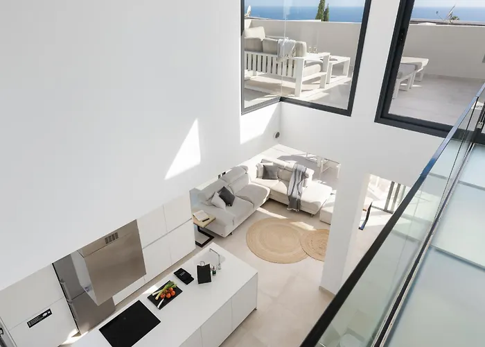 Karat Neveda Willa *